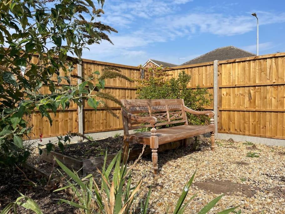 Lodge In The Heart Of Bourne Thurlby エクステリア 写真
