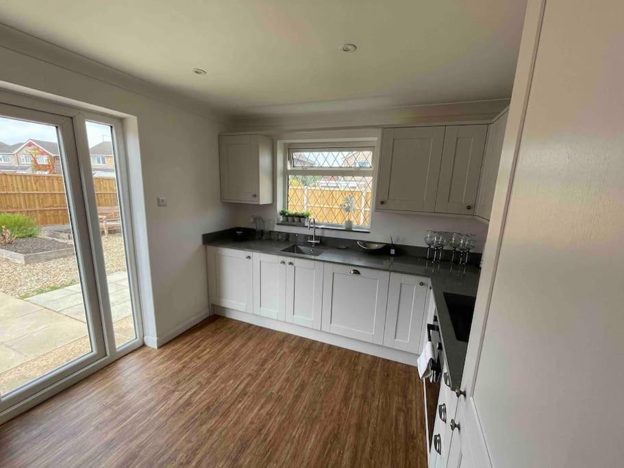 Lodge In The Heart Of Bourne Thurlby エクステリア 写真